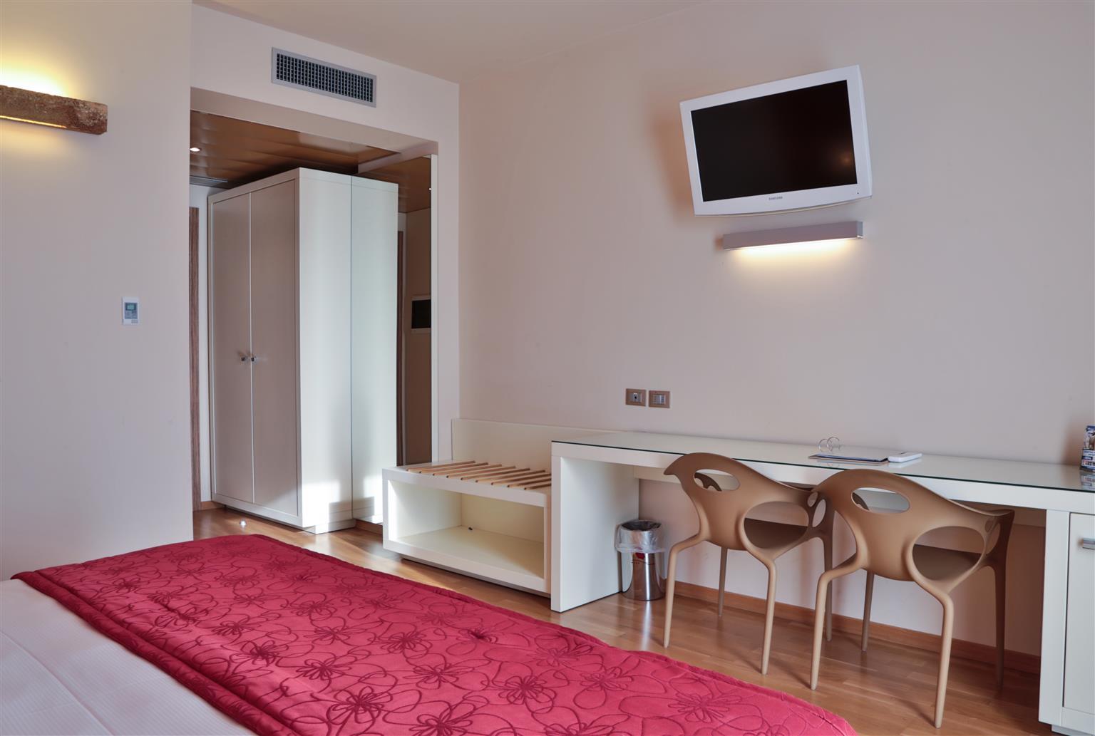 Best Western Plus Leone Di Messapia Hotel & Conference Лечче Экстерьер фото